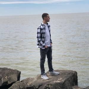 Meet your Posher, Tyler